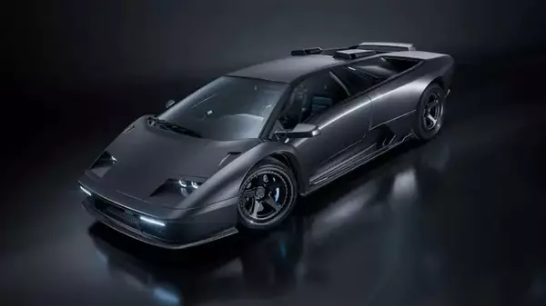 Легенда возвращается: возрожден культовый суперкар Lamborghini Diablo (фото)