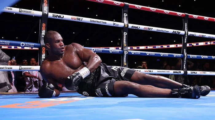 Дюбуа признался в мотивах вечеринки перед боем с Усиком