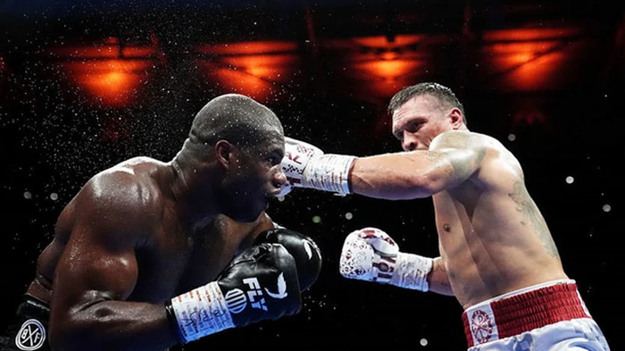 Дюбуа поделился, почему уступил Усику во втором бою