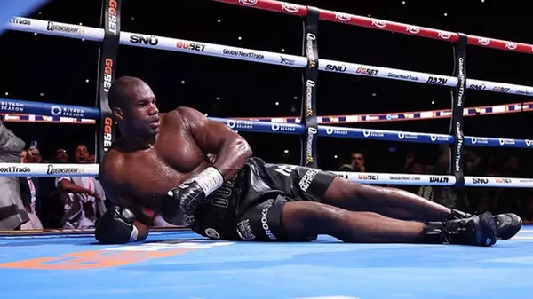 Дюбуа признался в мотивах вечеринки перед боем с Усиком