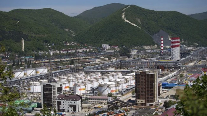 Китайские нефтяные гиганты отказываются от бензина в пользу новых видов топлива