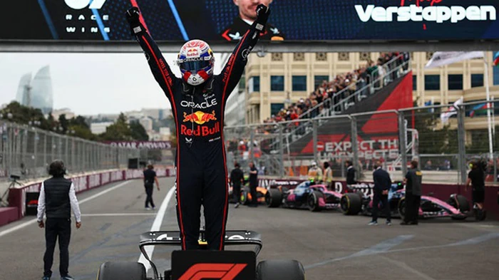 Награду Гран-при Азербайджана получил Макс Ферстаппен