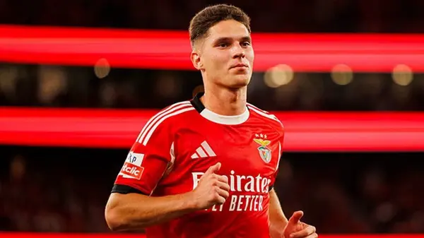 Игрок сборной Украины в тройке самых дорогих хавбеков вне топ-5 лиг