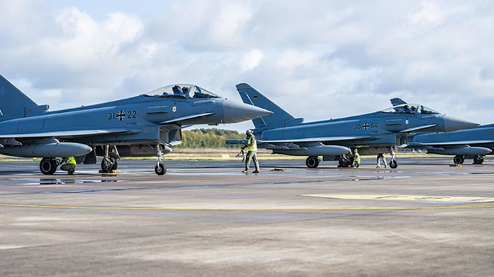 Дроны заметили над стратегическими объектами Германии — СМИ