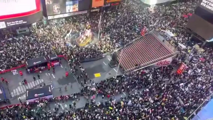 В США – массовые протесты против политики Трампа