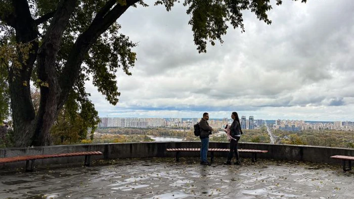 Затишье перед бурей? Синоптик сказала, где ждать дождей завтра и когда погода резко изменится