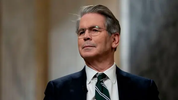 Миллиарды долларов ежедневно. Бессент рассказал, в какую сумму шатдаун обходится США