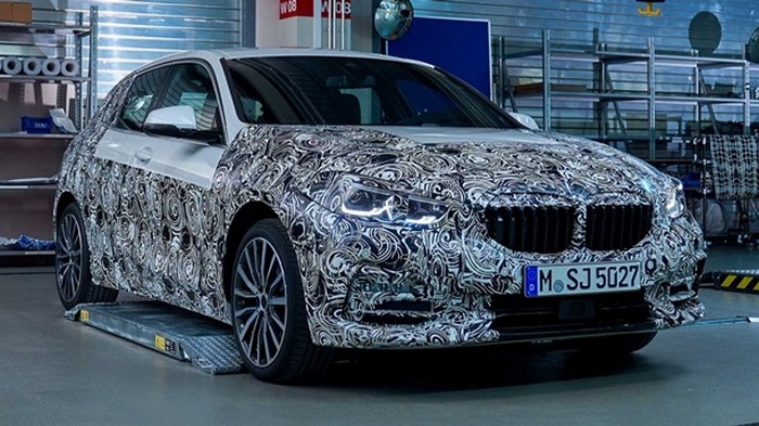 Рассекречена внешность хэтчбека BMW 1 Series