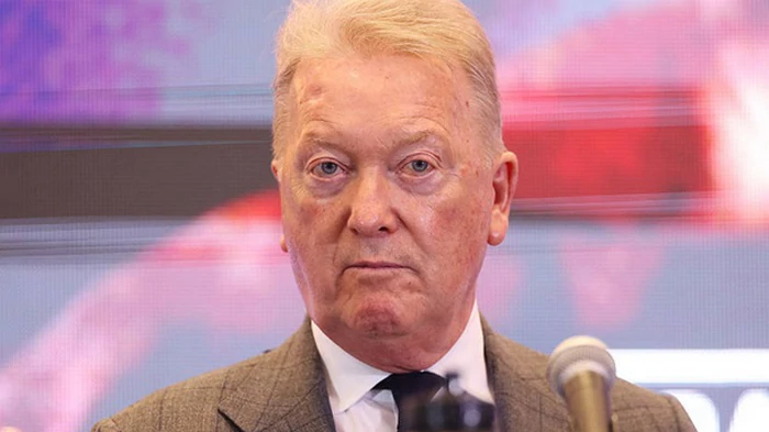 Названа возможная дата боя между Усиком и Уордли