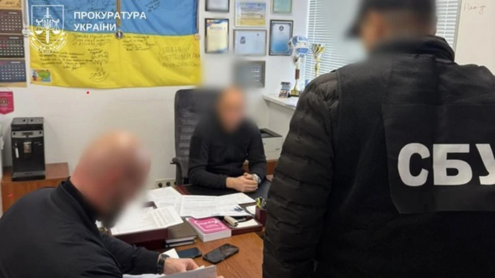 На Киевской таможне раскрыли схему при растаможке авто из США