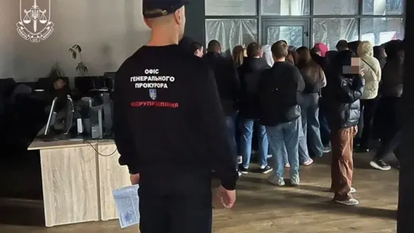 В Украине ликвидировали сеть из 14 мошеннических колл-центров