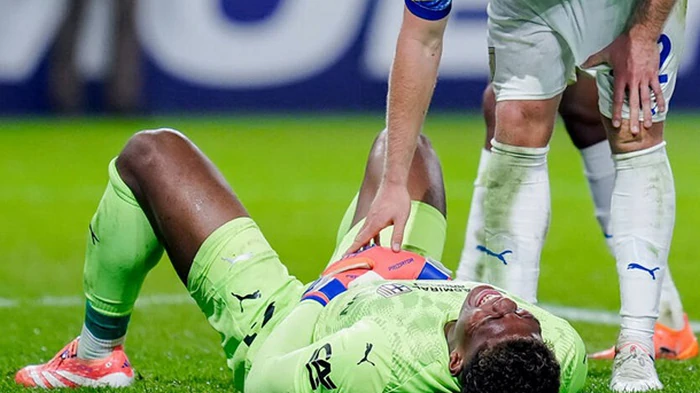 Травматично сломанный палец лишил Парму основного вратаря на четыре месяца