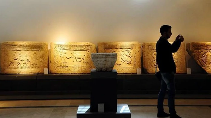 Из музея в Дамаске украли шесть древних статуй