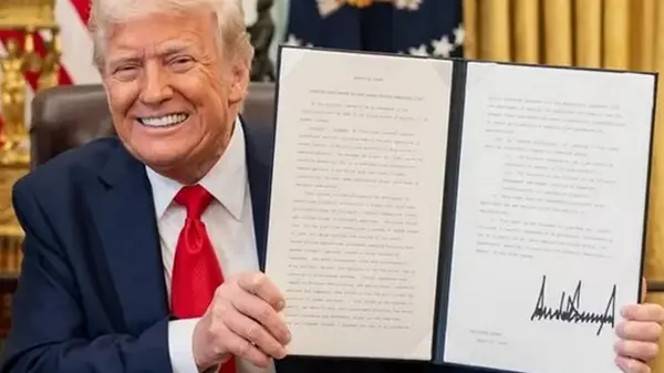 Финальная подпись Трампа: США вышли из шатдауна