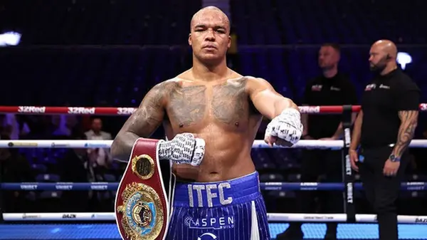 WBO объявила Уордли новым чемпионом в супертяжелом весе