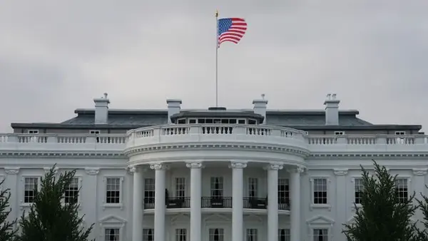 В США произошла стрельба возле Белого дома: есть погибшие, стрелка задержали