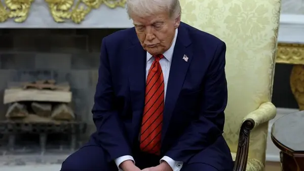 В Гватемале на фестивале «Сжигание дьявола» уничтожили чучело Трампа (видео)