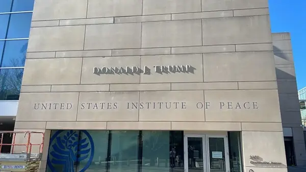 Институт мира США переименовали в честь Трампа