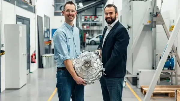 Инновационная технология Mercedes позволяет выпускать авто без задних тормозов (фото)