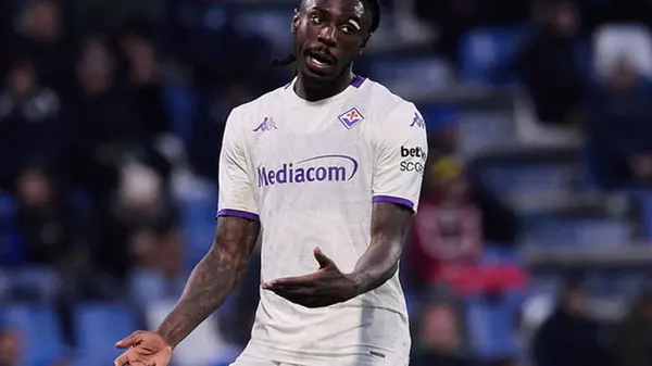 Барселона проявляет интерес к форварду Фиорентины