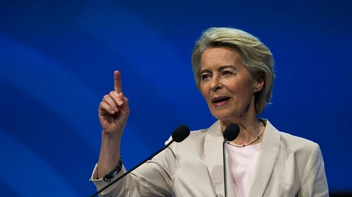 Фон дер Ляйен предостерегла Трампа от вмешательства в демократию Европы