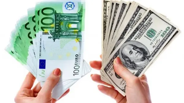 «Прыгнет» ли доллар за 45 гривен в течение 2026 года: прогноз аналитиков