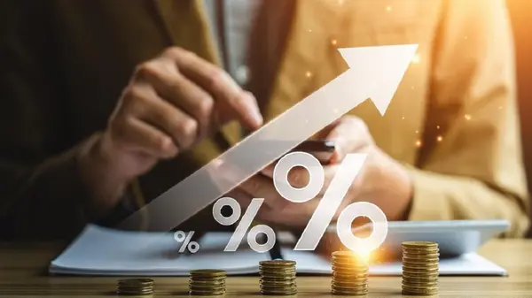 Региональные банки против федеральных: где выгоднее и безопаснее открывать вклад