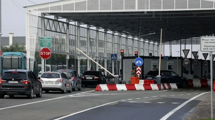 Как быстро проехать границу на праздники: в ГПСУ указали на важную деталь