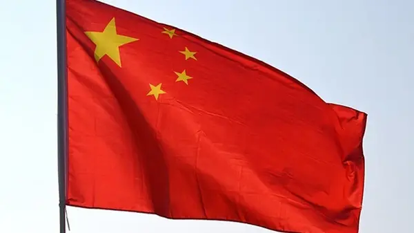 КНР вводит временные пошлины на молочные продукты из ЕС