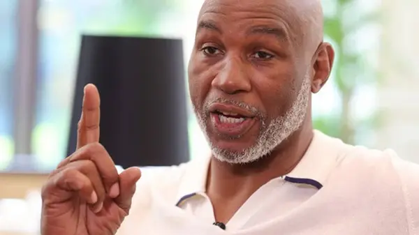 Леннокс Льюис высказался об увиденном в бою между Джошуа и Полом