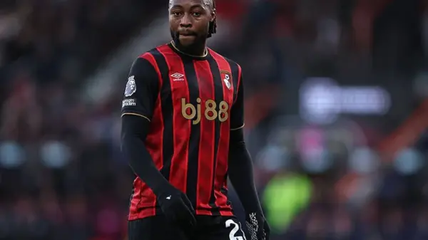 Нападающий Борнмута определился с будущим трансфером