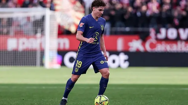 Барселона нацелилась на форварда Атлетико