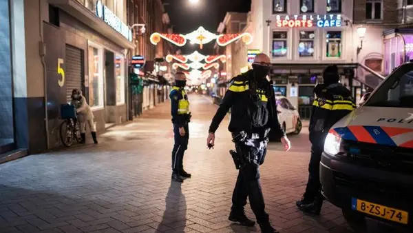 «Насильственная» новогодняя ночь в Нидерландах: арестованы до 250 человек