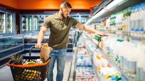 Инфляция замедлилась в 2025 году: как изменились цены на продукты в Украине