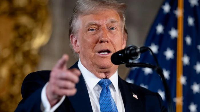 «Будет большая проблема»: Трамп грозит премьеру Гренландии за желание остаться с Данией