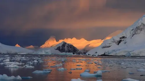 Что произойдет, если ребенок родится в Антарктиде: такое уже бывало