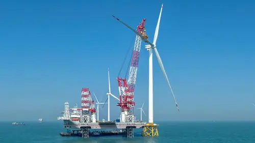 Китай установил крупнейшую в мире морскую ветровую турбину