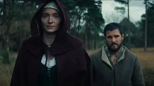 Вышел трейлер хоррора «Ужас», в котором Кит Хэррингтон и Софи Тернер играют влюбленных