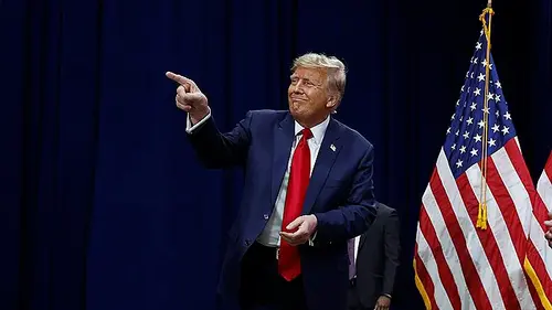 Большинство американцев категорически против вторжения в Иран и Гренландию, — опрос