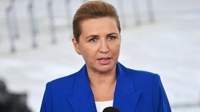 Трамп посягательствами на Гренландию спас рейтинг премьера Дании Фредериксен