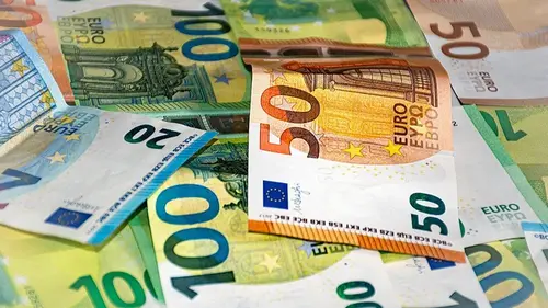 Снова рекордный курс евро. Как подорожала валюта с начала года
