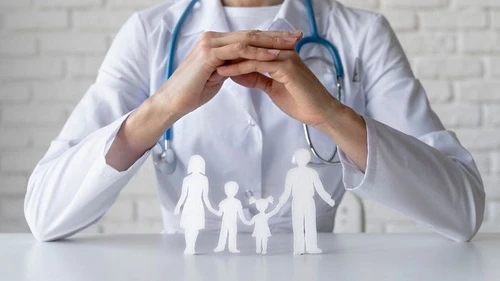 Чем занимается терапевт и когда нужна его помощь?