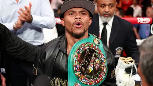 Легкий вес лишился Шакура Стивенсона как чемпиона мира