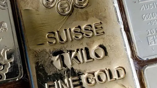 Золото и серебро продолжают стремительно дешеветь