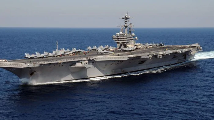 Третий атомный: США готовят новый авианосец для отправки в сторону Ирана