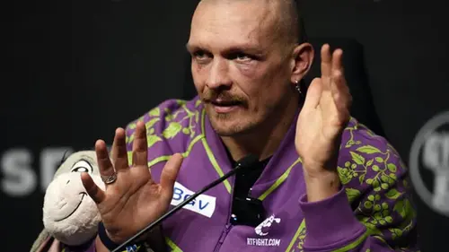 Усик рассказал, почему не планирует бой с Итаумой