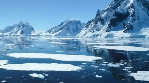 Воздушный шар, проколотый в нескольких местах: Антарктида теряет лед не так, как считалось ранее