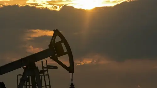 Трамп заявил о паузе в ударах по Ирану и обвалил цены на нефть