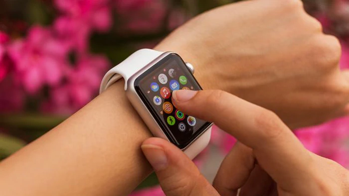 Больше чем фитнес-трекер: 5 скрытых функций Apple Watch, которые спасают жизнь