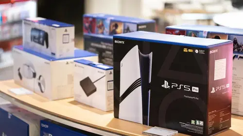 Геймеры начали массово скупать PlayStation 5 Pro накануне грядущего по...